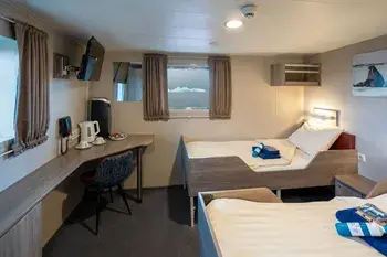 Twin Deluxe - Plancius -Oceanwide expeditions